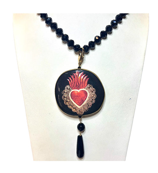 Collana di Cristallo con Pendente in Resina Ex Voto Cuore Sacro